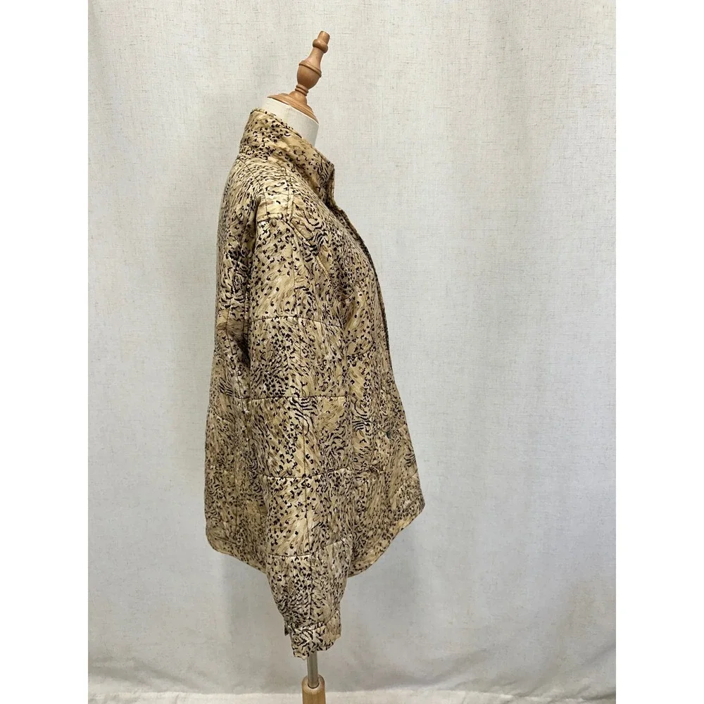 Clio Vintage 90s Quilted Jacket Medium Tan Vintage Animal Print Silk Puffer Coat - Picture 12 of 16